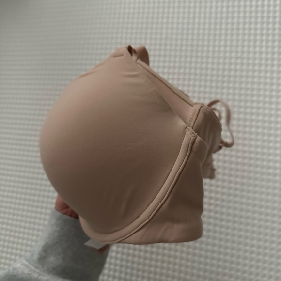 SKIMS Fits Everybody T-Shirt Bra - Mica & Clay - Picture 7 of 10